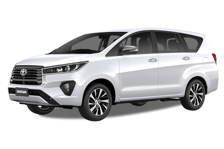 Toyota Innova Crysta Rental between Pune and Nagpur at Lowest Rate